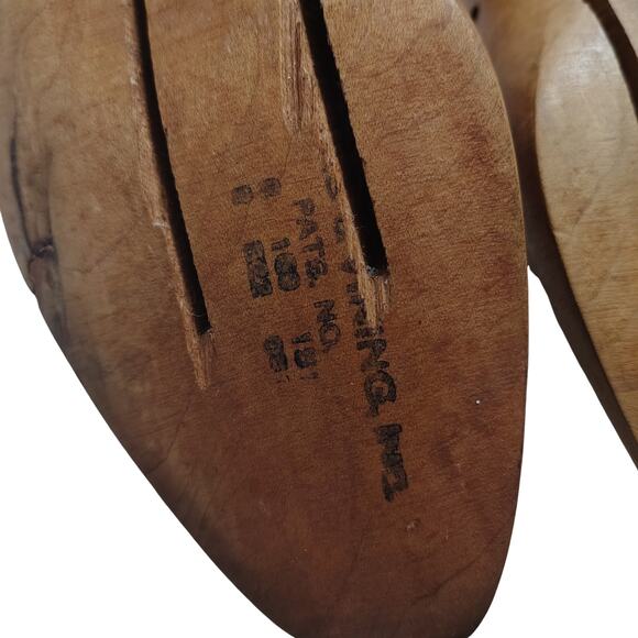 Jones & Vining Adjustable Wood Shoe Tree Stretcher Vintage Accessories SZ 7B - Picture 6 of 6